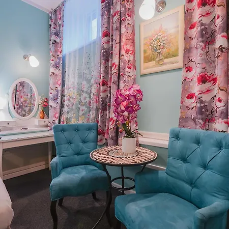 Station Self Check-in - Lollo Pensionat