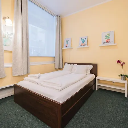 Station Self Check-in - Lollo 3* Vilnius