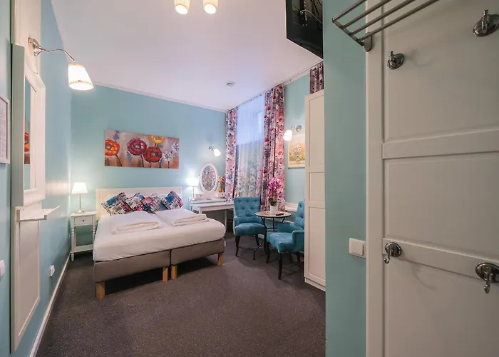 Gæstehus Station Self Check-in - Lollo 3*