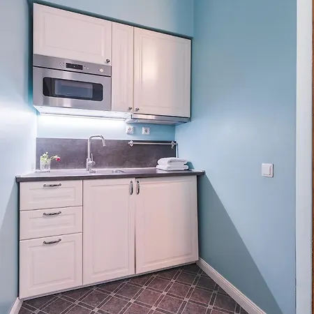 Station Self Check-in - Lollo ゲストハウス 3*